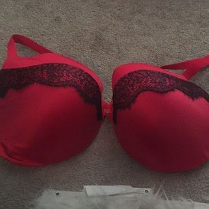 Victoria’s Secret Push Up Bra